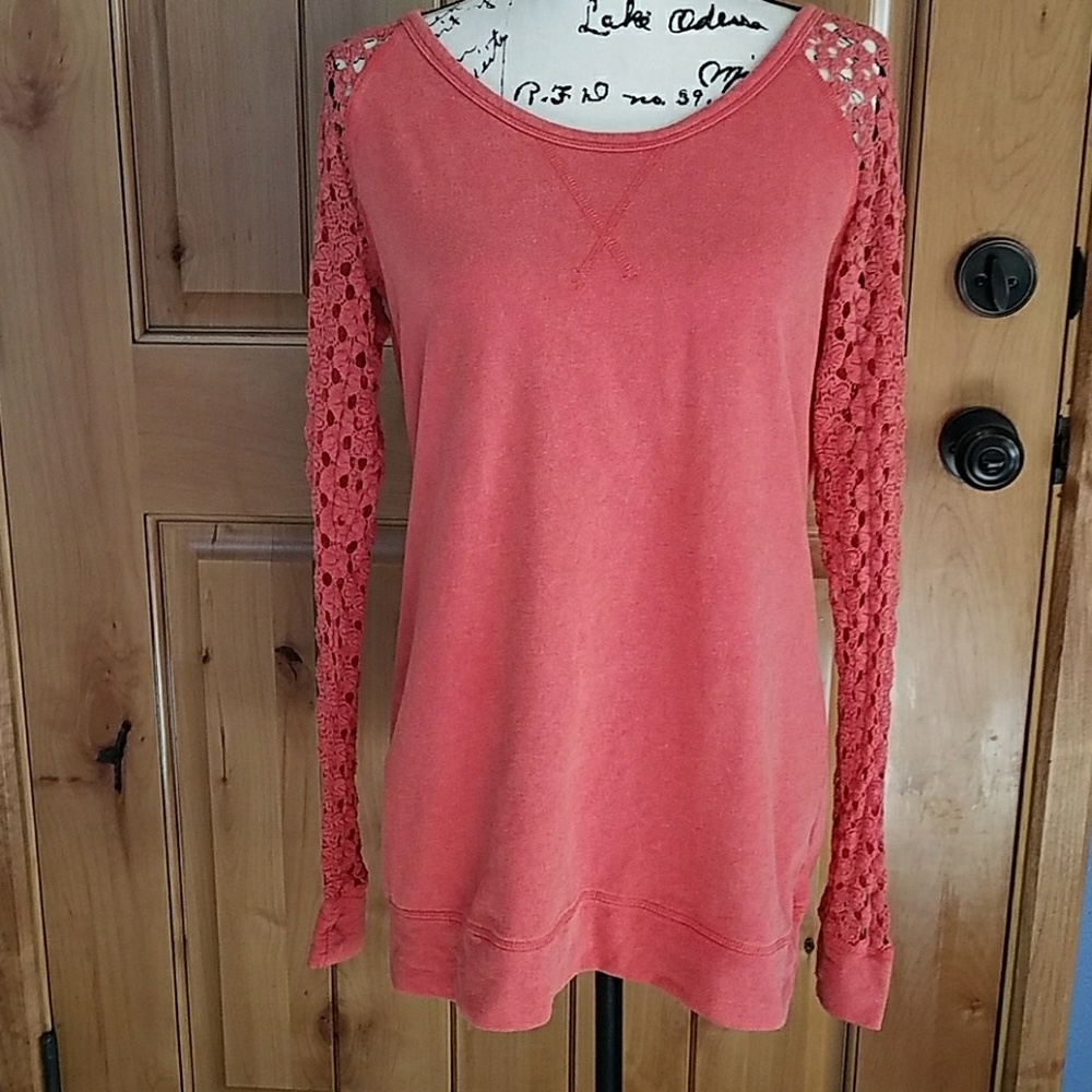 Large Longsleeve Maurices Top